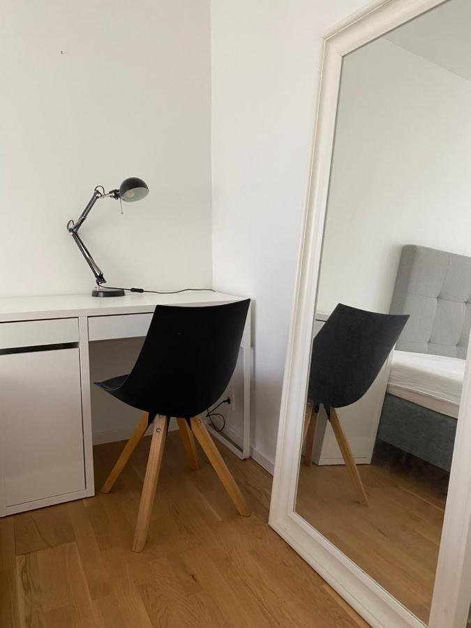שטוקהולם Exclusive 2 Level Etage Next To Arlanda-City Metro מראה חיצוני תמונה